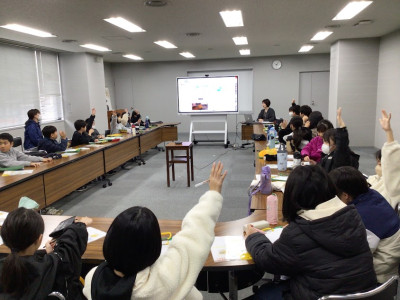 BAD56E5E-5A42-473E-B917-F58AEF8D53F8